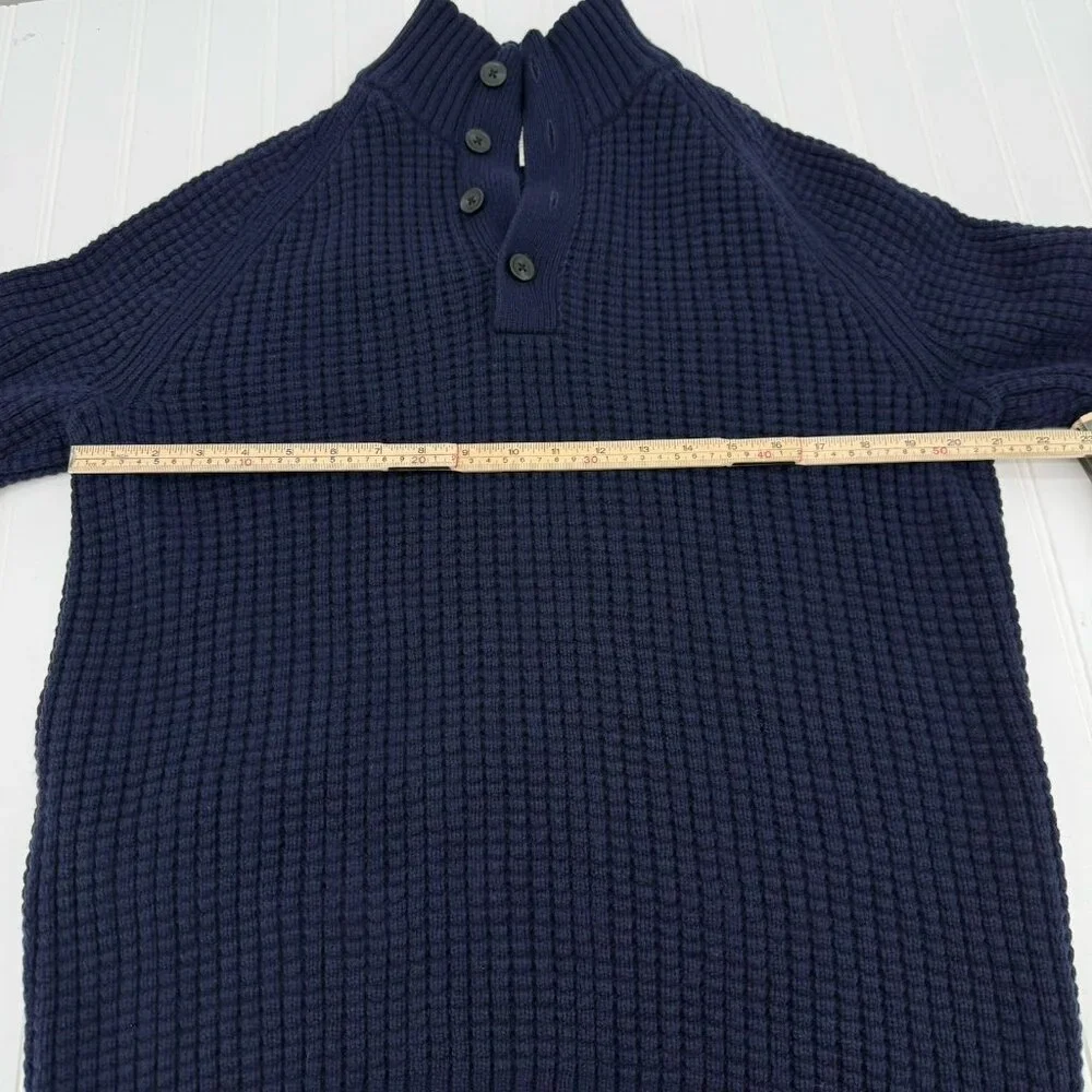 Gap Men's Navy Blue Waffle Knit 3 Button Long Sleeve Sweater Size Large
